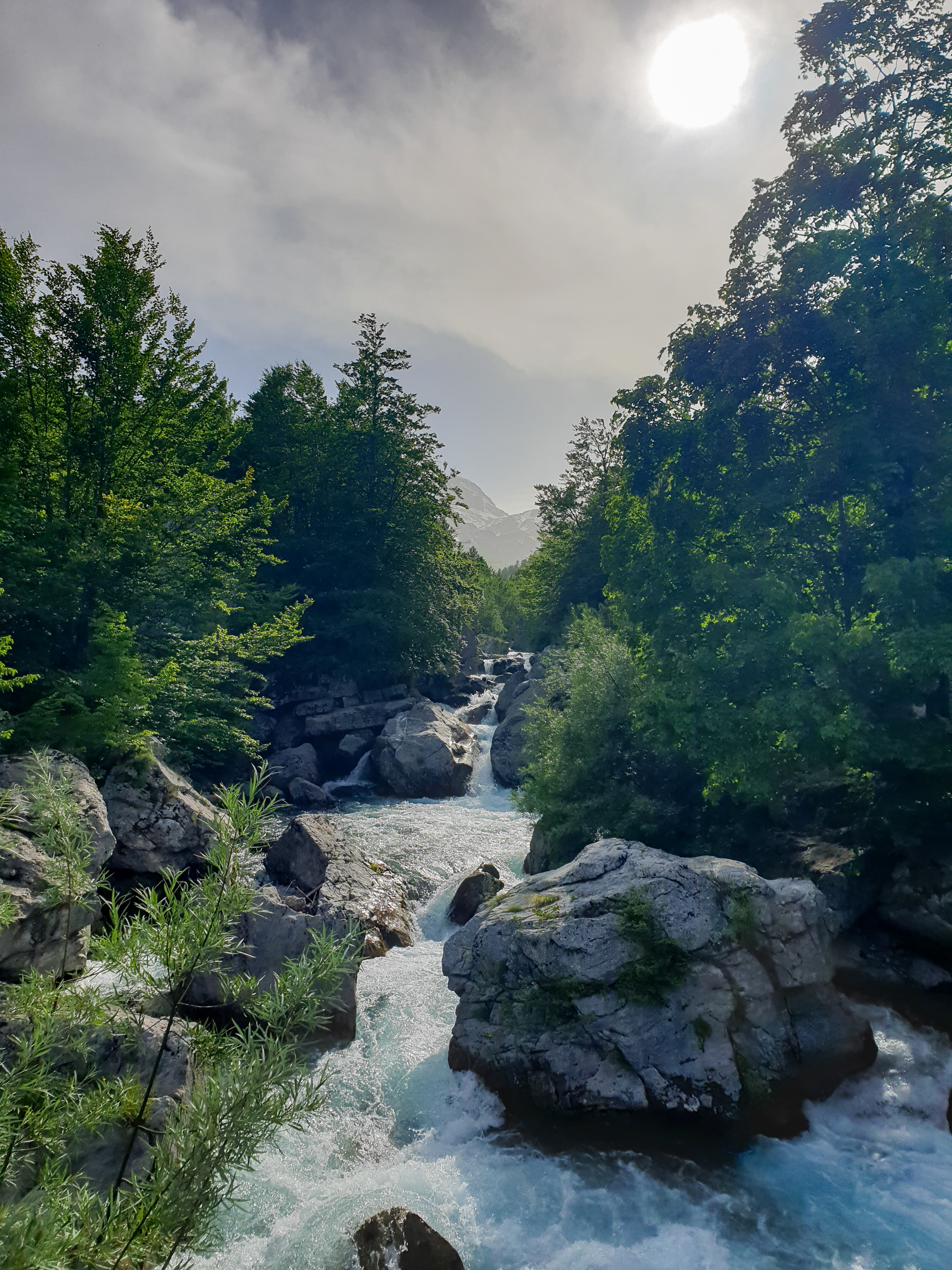 Valbonë River